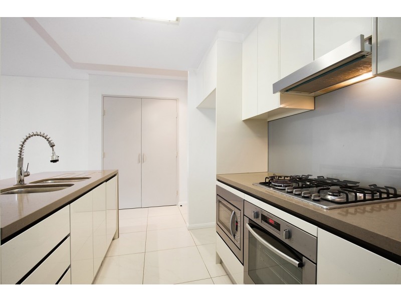 247/132 Killeaton Street, St Ives NSW 2075