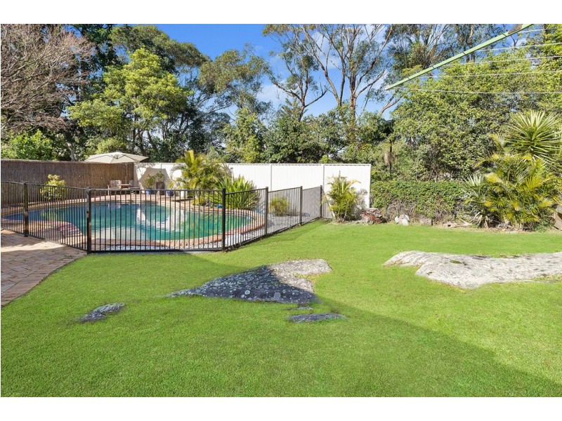 19 Phillip Road, St Ives NSW 2075