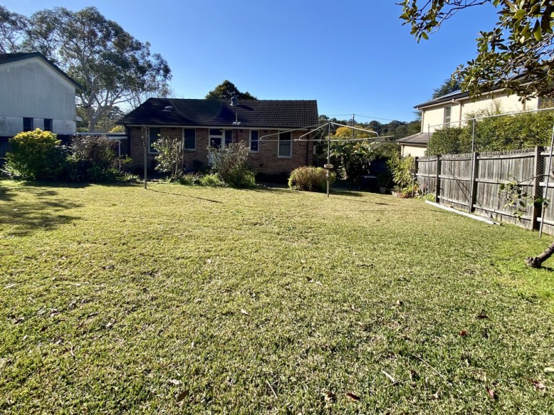 20 Ellalong Road, Turramurra NSW 2074