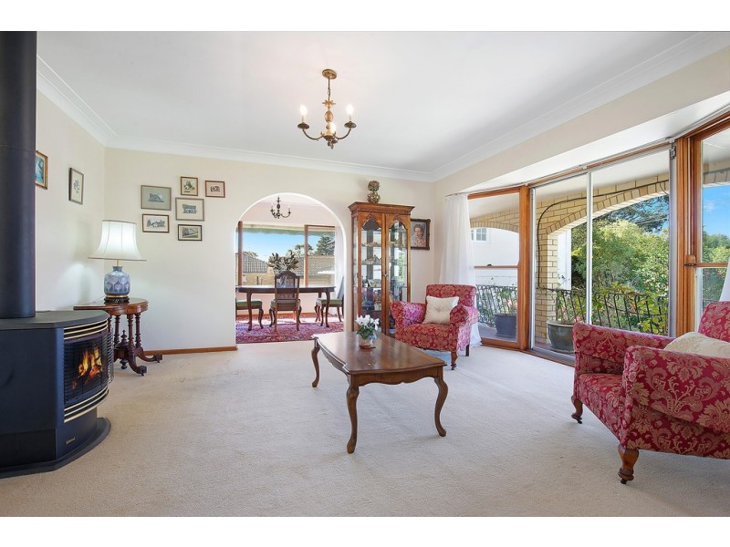 38 Athena Avenue, St Ives NSW 2075