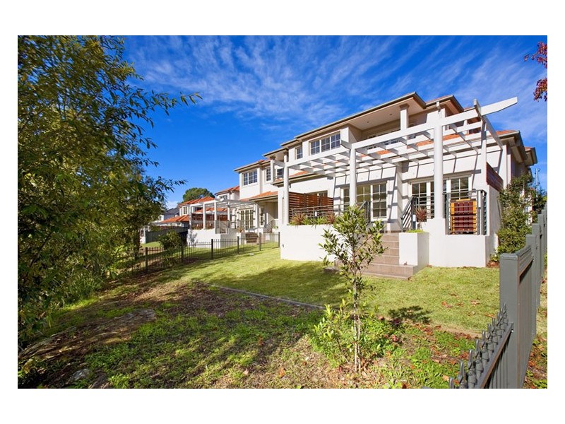 32 THE CHASE ROAD, Turramurra NSW 2074