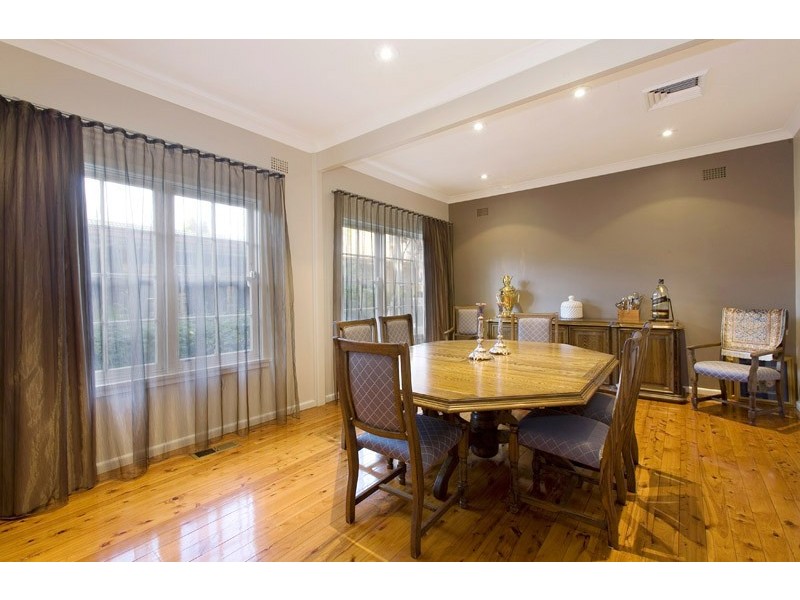 149 WARRIMOO AVENUE, St Ives NSW 2075