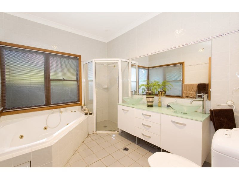 149 WARRIMOO AVENUE, St Ives NSW 2075