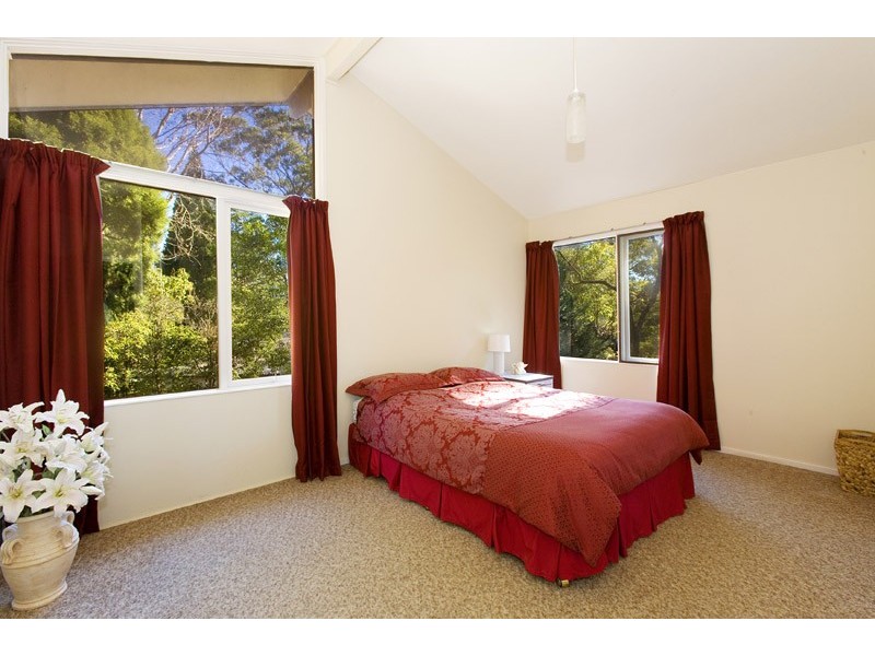 59 KITCHENER STREET, St Ives NSW 2075