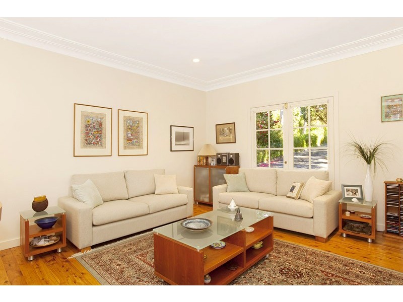 24 YARRABUNG ROAD, St Ives NSW 2075