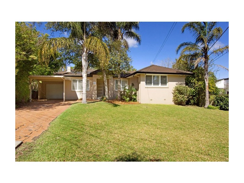 5 FAIRVIEW AVENUE, St Ives NSW 2075