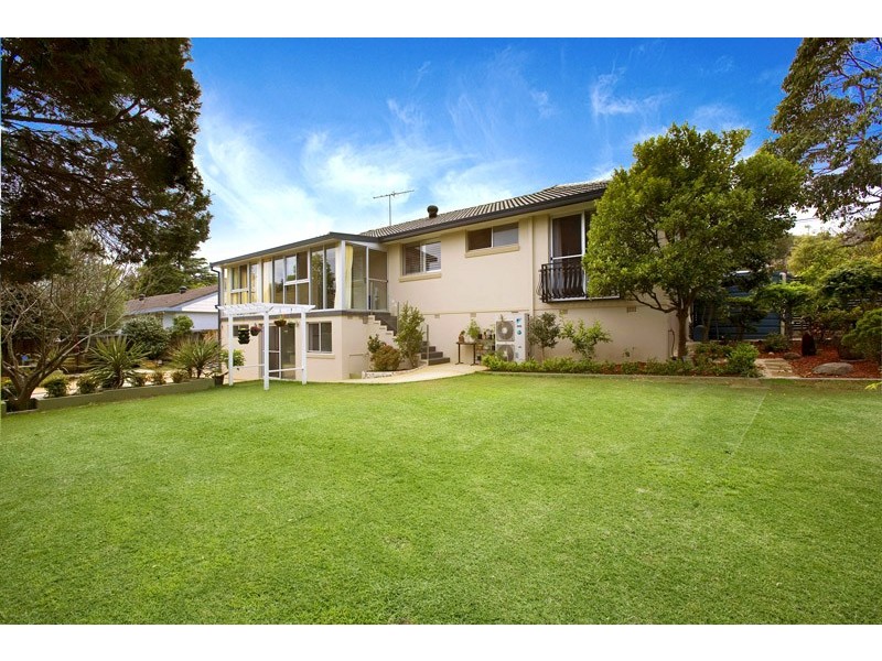 42 ACRON ROAD, St Ives NSW 2075