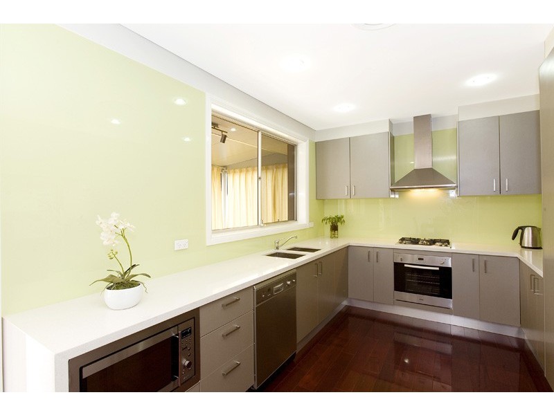 42 ACRON ROAD, St Ives NSW 2075