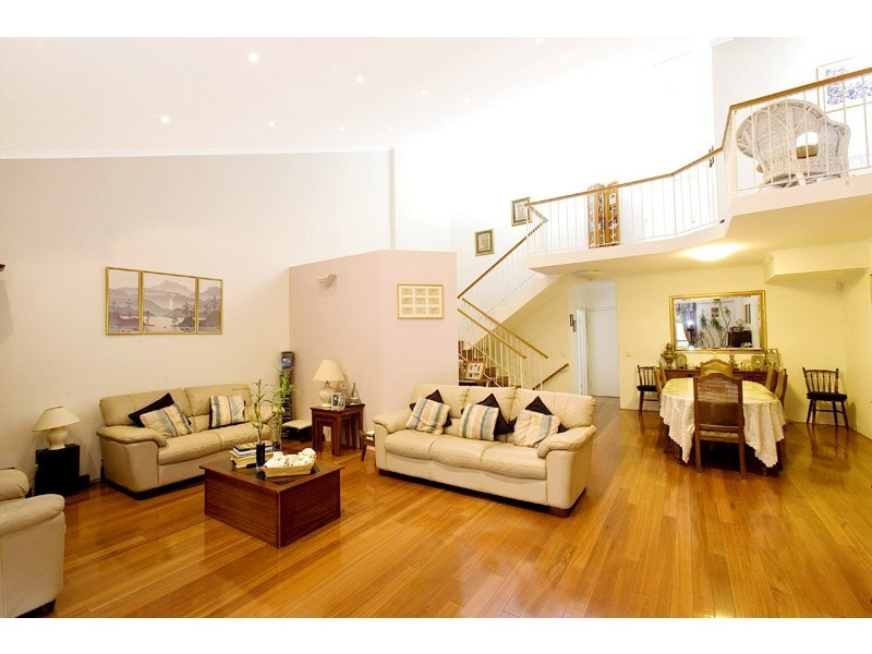 9/2 STANLEY STREET, St Ives NSW 2075