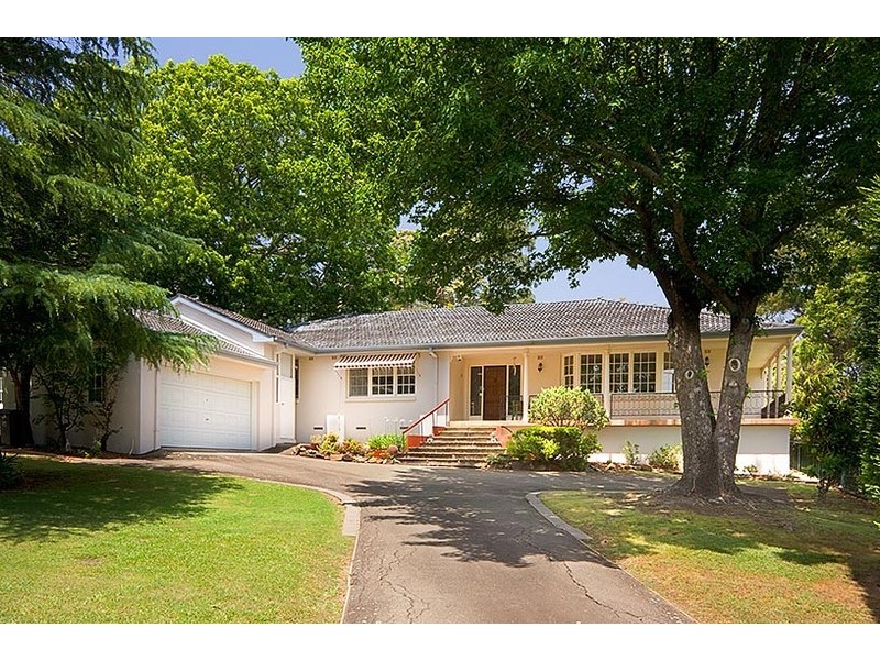 60 KILLEATON STREET, St Ives NSW 2075