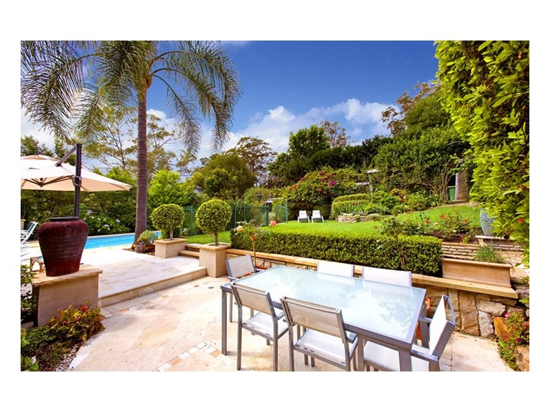 15 KNOWLMAN AVENUE, Pymble NSW 2073