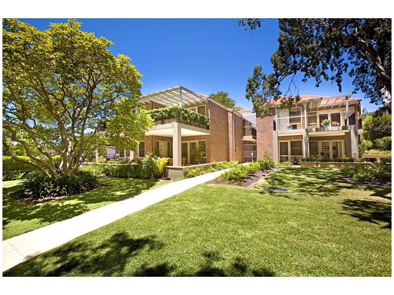 3/3 KANOONA AVENUE, St Ives NSW 2075