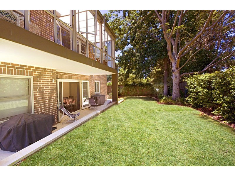 3/3 KANOONA AVENUE, St Ives NSW 2075