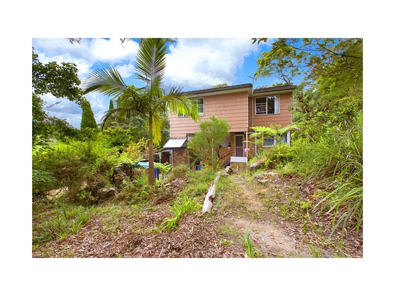 24 GREVILLEA AVENUE, St Ives NSW 2075