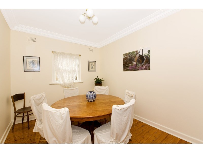 3 BANOOL AVENUE, St Ives NSW 2075