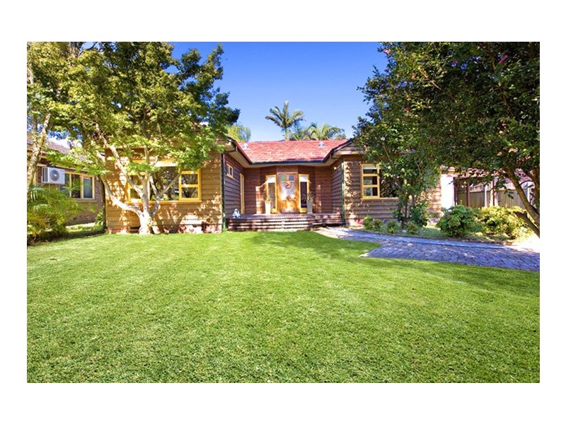 41 CATHERINE STREET, St Ives NSW 2075