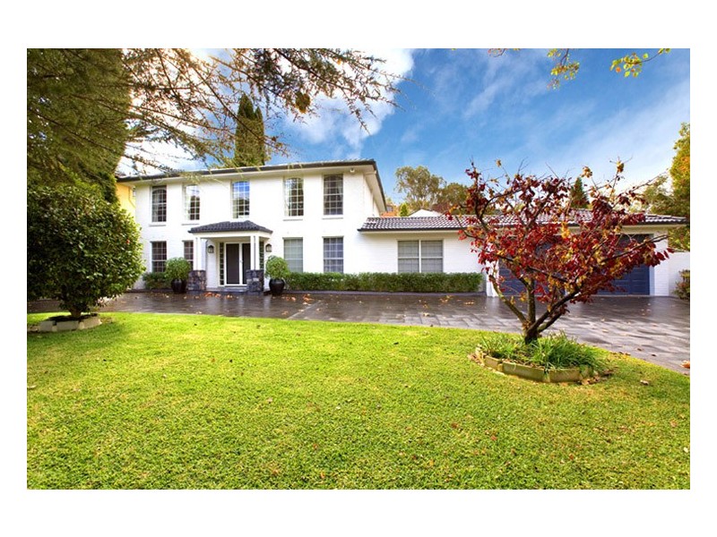 40 KELVIN ROAD, St Ives NSW 2075