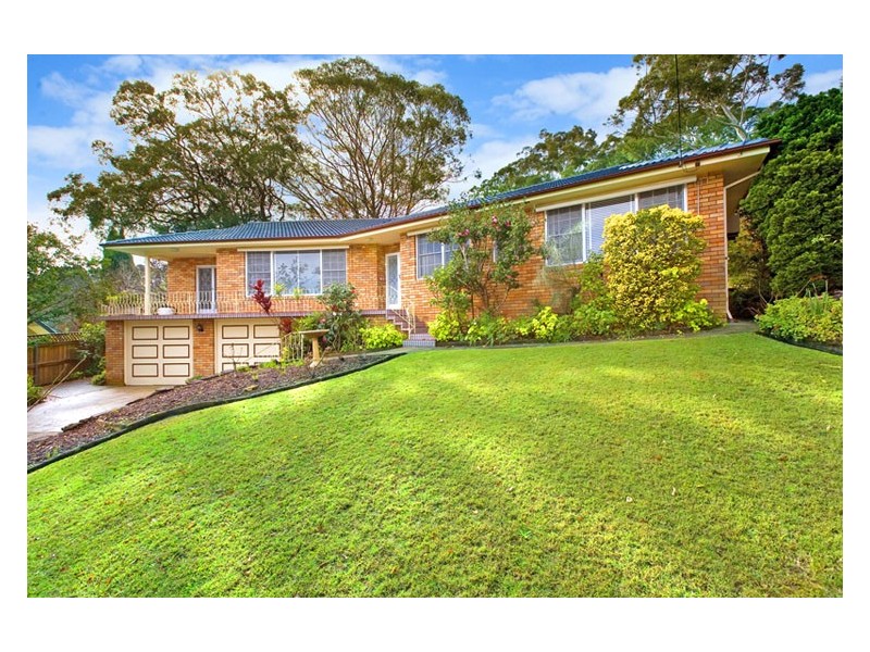 6 CAMELOT PLACE, St Ives NSW 2075