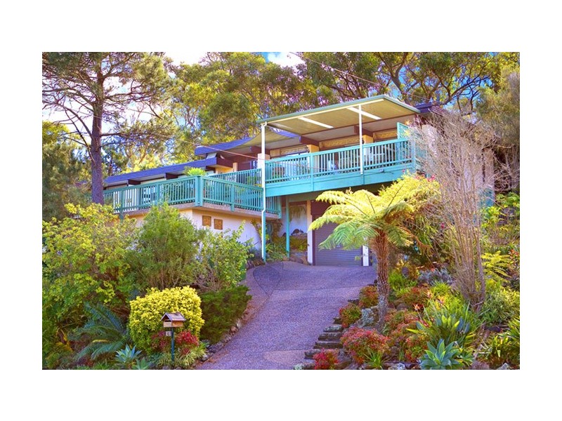 5 WEMBURY ROAD, St Ives NSW 2075