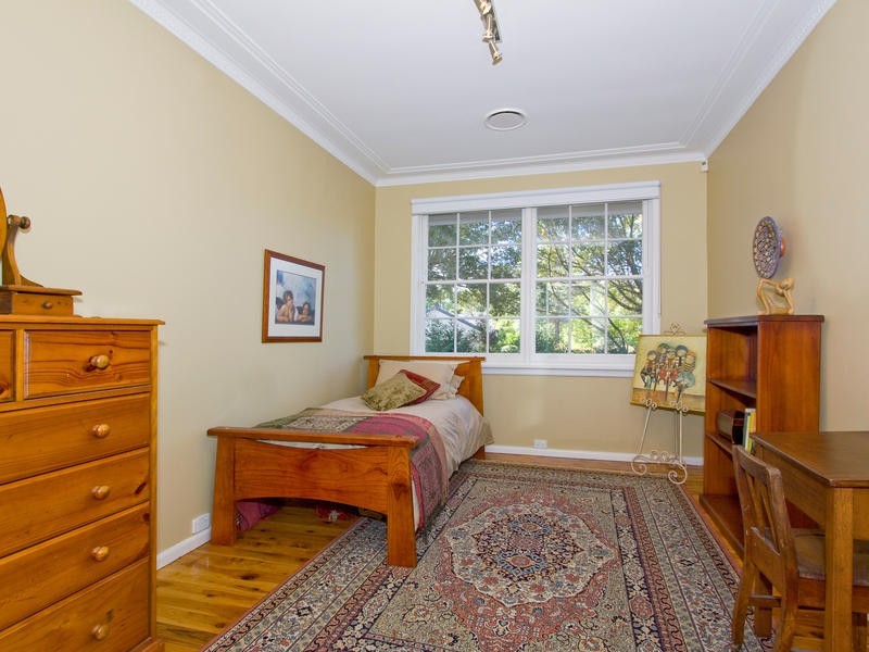 56 KENTHURST ROAD, St Ives NSW 2075