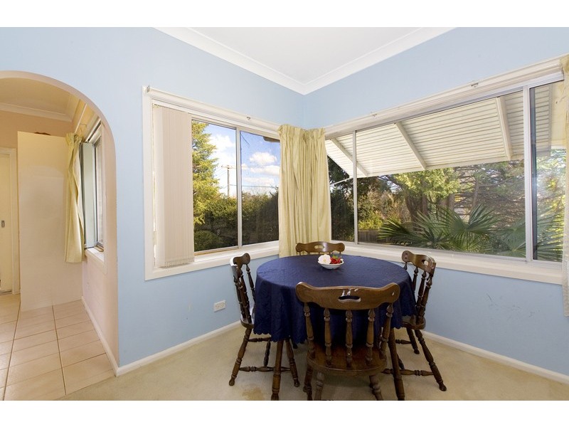 44 BIMBURRA AVENUE, St Ives NSW 2075