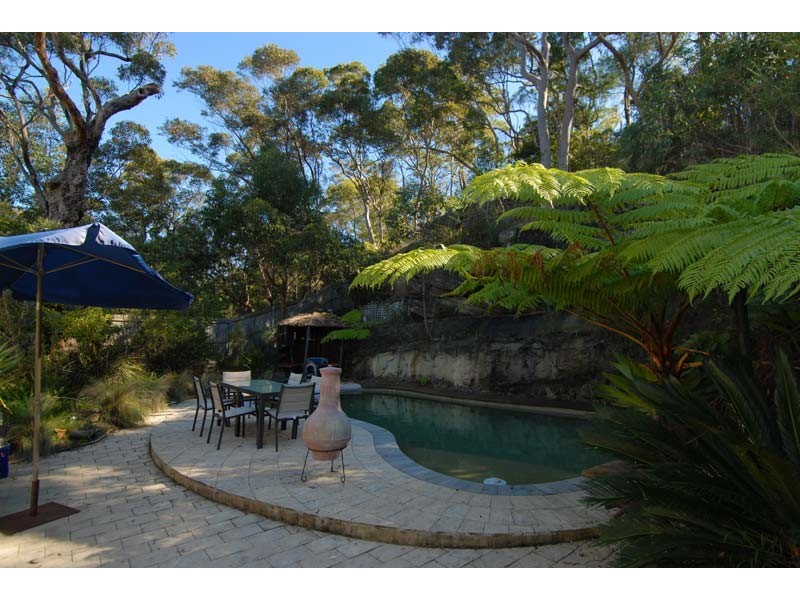 77 CAMBOURNE AVENUE, St Ives NSW 2075