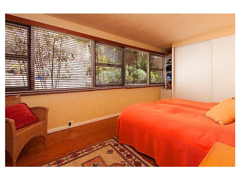 55  LAWSON PARADE, St Ives NSW 2075