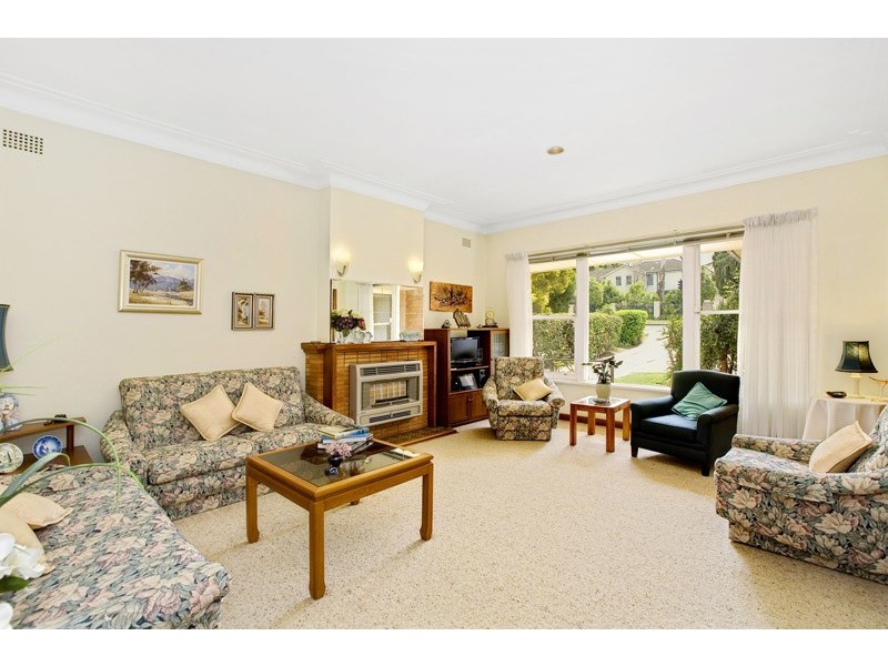 88 KILLEATON STREET, St Ives NSW 2075