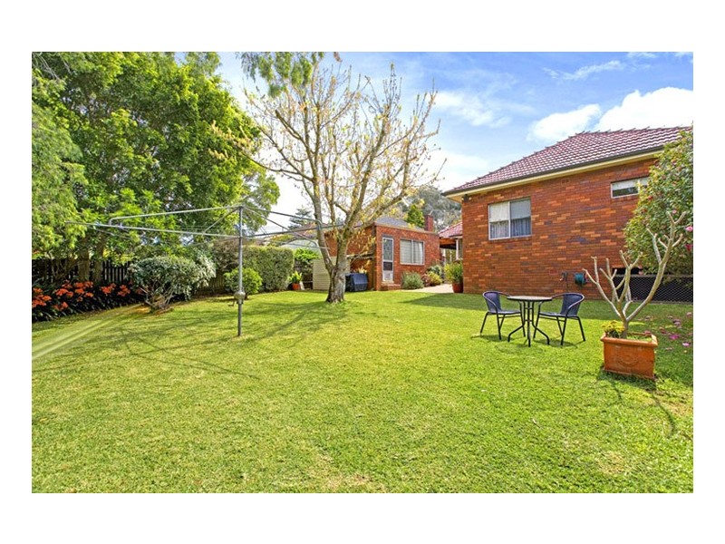 88 KILLEATON STREET, St Ives NSW 2075