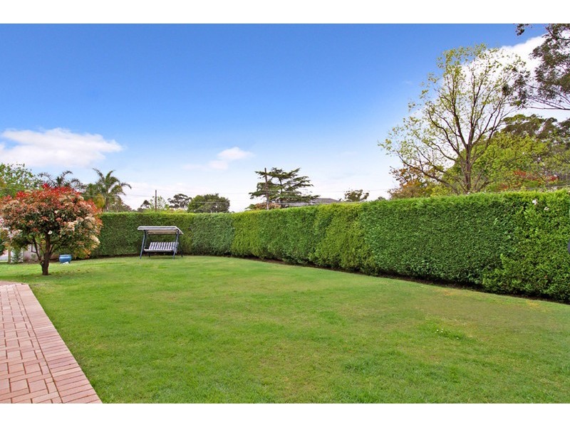 17 TOROKINA AVENUE, St Ives NSW 2075