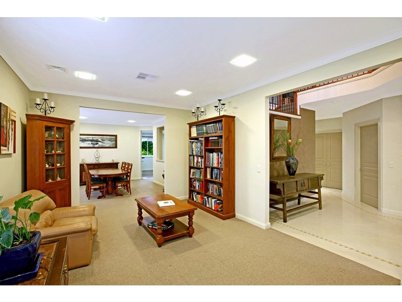 1B MUDIES ROAD, St Ives NSW 2075