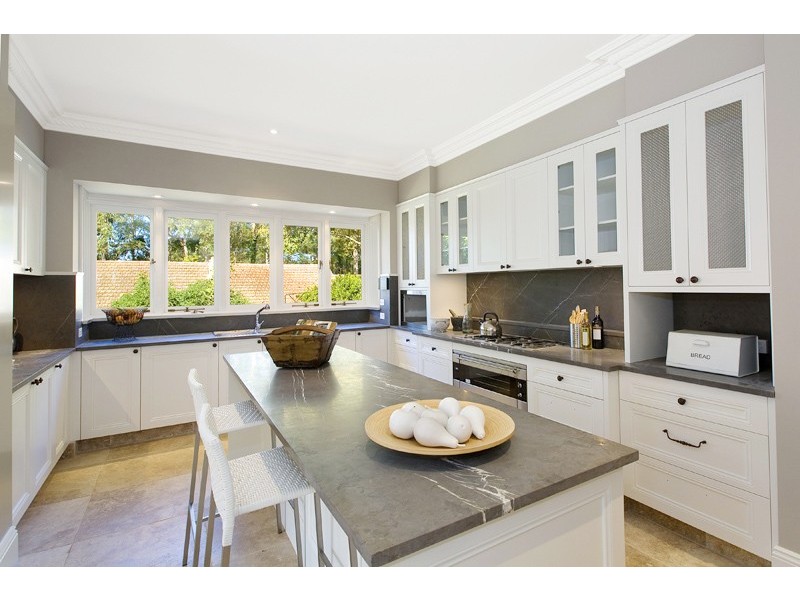 34 CHILTON PARADE, Warrawee NSW 2074