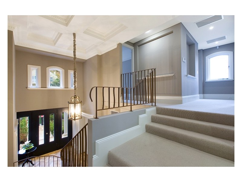 34 CHILTON PARADE, Warrawee NSW 2074