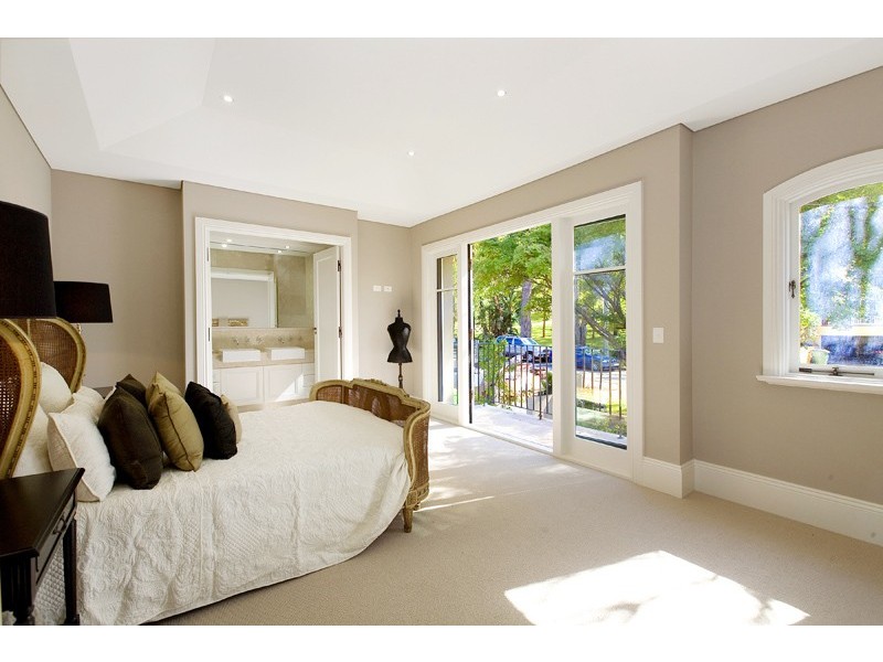 34 CHILTON PARADE, Warrawee NSW 2074