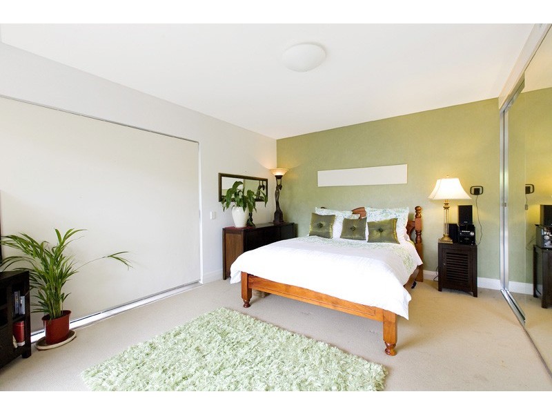 11/66 KILLEATON STREET, St Ives NSW 2075