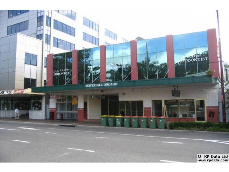 201 MANN STREET, Gosford NSW 2250