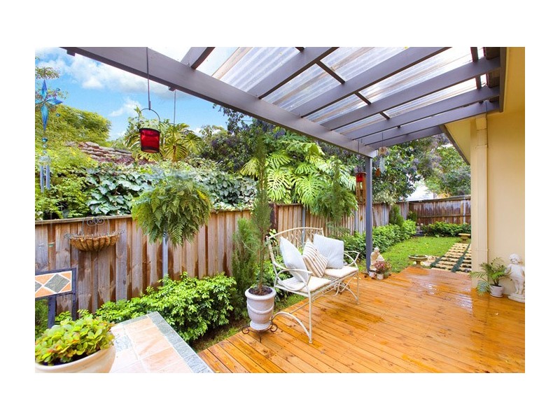 1B SHINFIELD AVENUE, St Ives NSW 2075