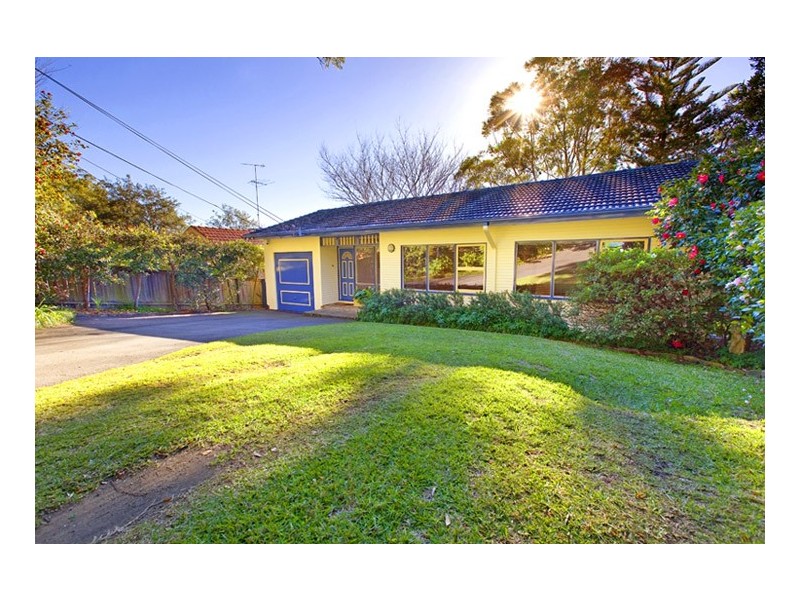60 WARRIMOO AVENUE, St Ives NSW 2075