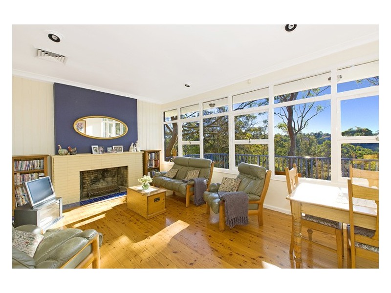 60 WARRIMOO AVENUE, St Ives NSW 2075