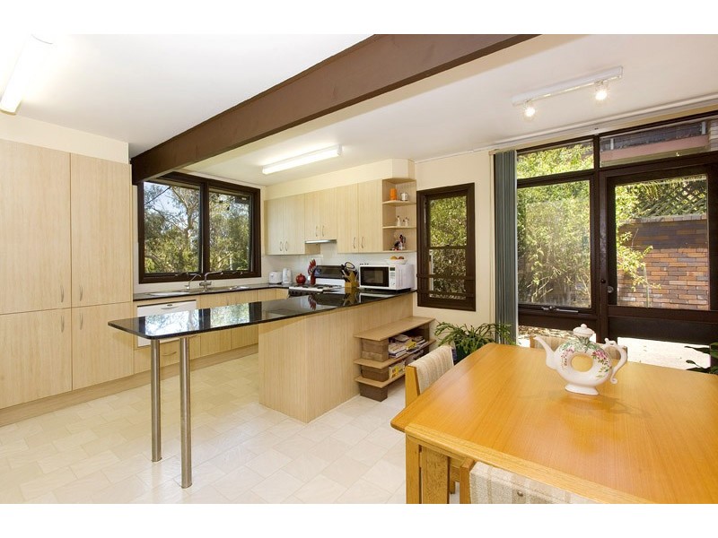 60 HUNTER AVENUE, St Ives NSW 2075