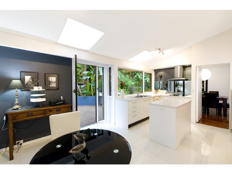 10 ADELONG PLACE, Wahroonga NSW 2076