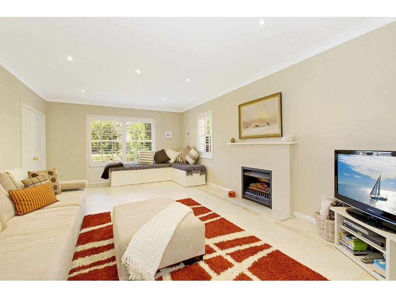 103 CAMBOURNE AVENUE, St Ives NSW 2075