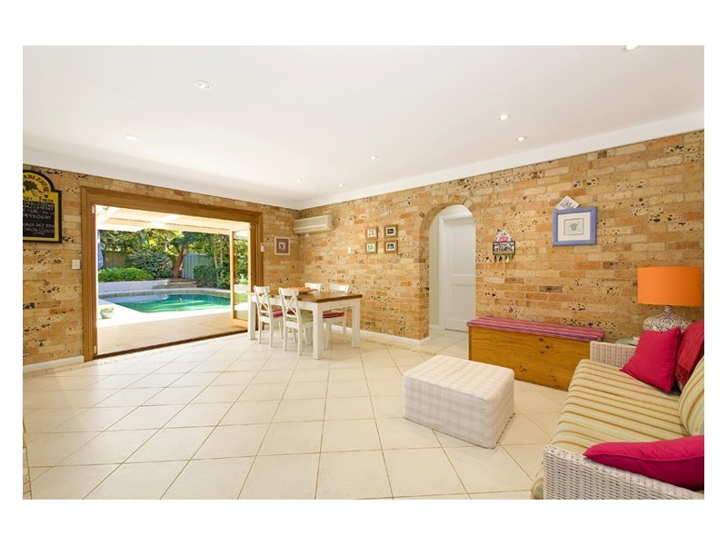 103 CAMBOURNE AVENUE, St Ives NSW 2075