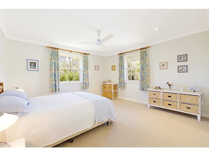 103 CAMBOURNE AVENUE, St Ives NSW 2075