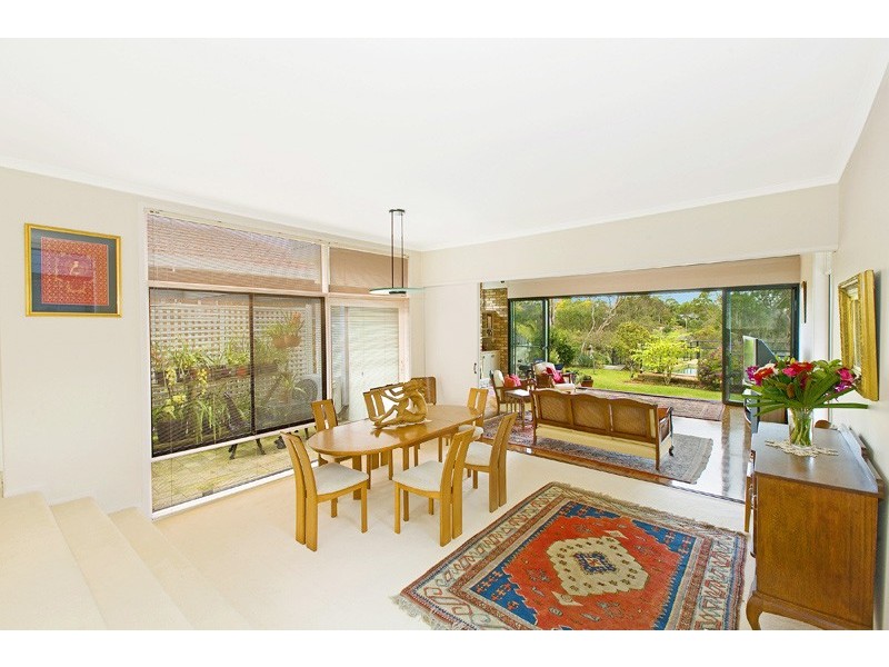 19 WEMBURY ROAD, St Ives NSW 2075