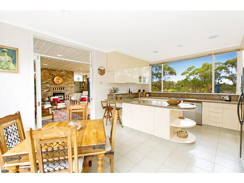 19 WEMBURY ROAD, St Ives NSW 2075