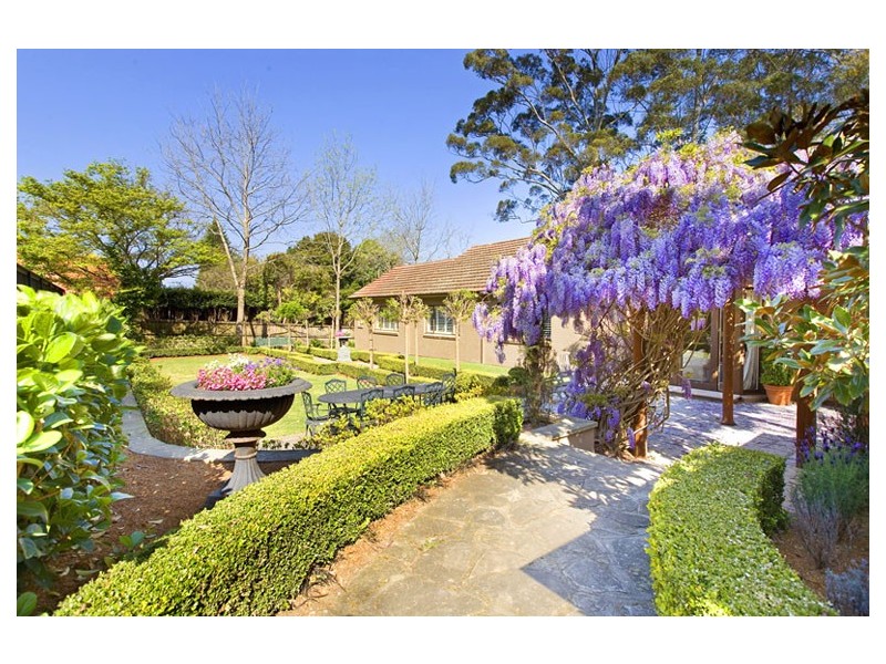 34A CHILTON PARADE, Warrawee NSW 2074