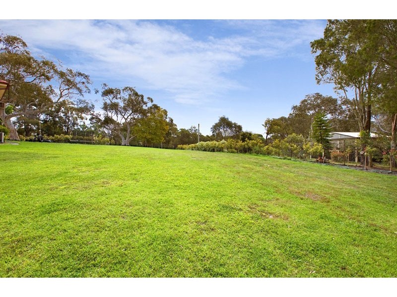 21 RAYM ROAD, Kenthurst NSW 2156