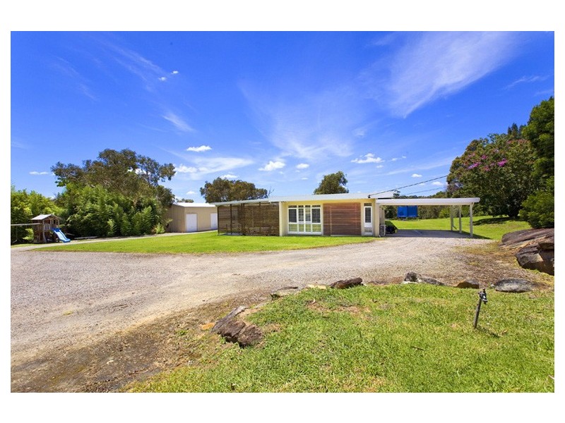 19 RAYM ROAD, Kenthurst NSW 2156