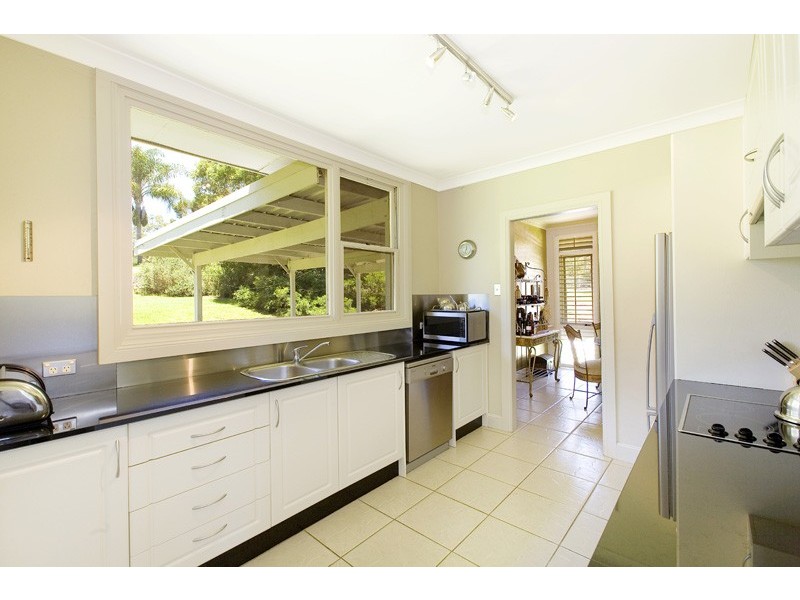 19 RAYM ROAD, Kenthurst NSW 2156